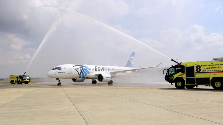 Nationale ägyptische Fluglinie: Historischer Direktflug von EgyptAir in Israel gelandet