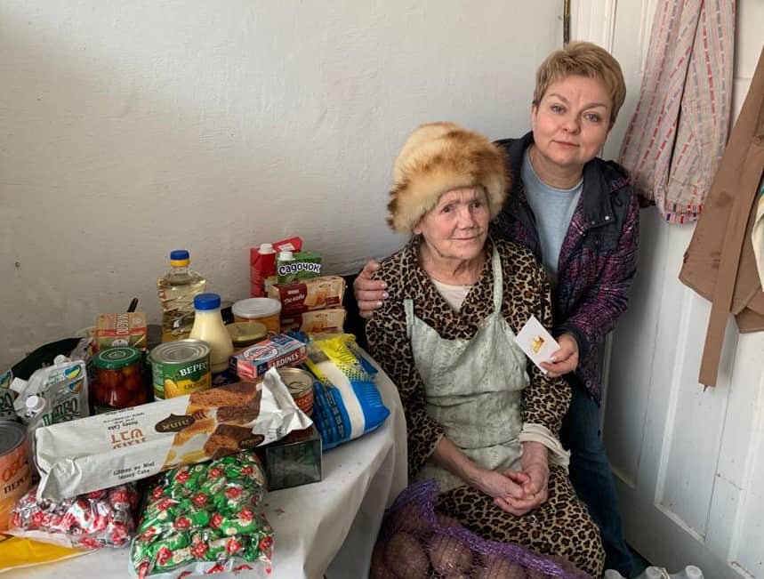 Christen an der Seite Israels besucht Hilfsbedürftige in der Ukraine.